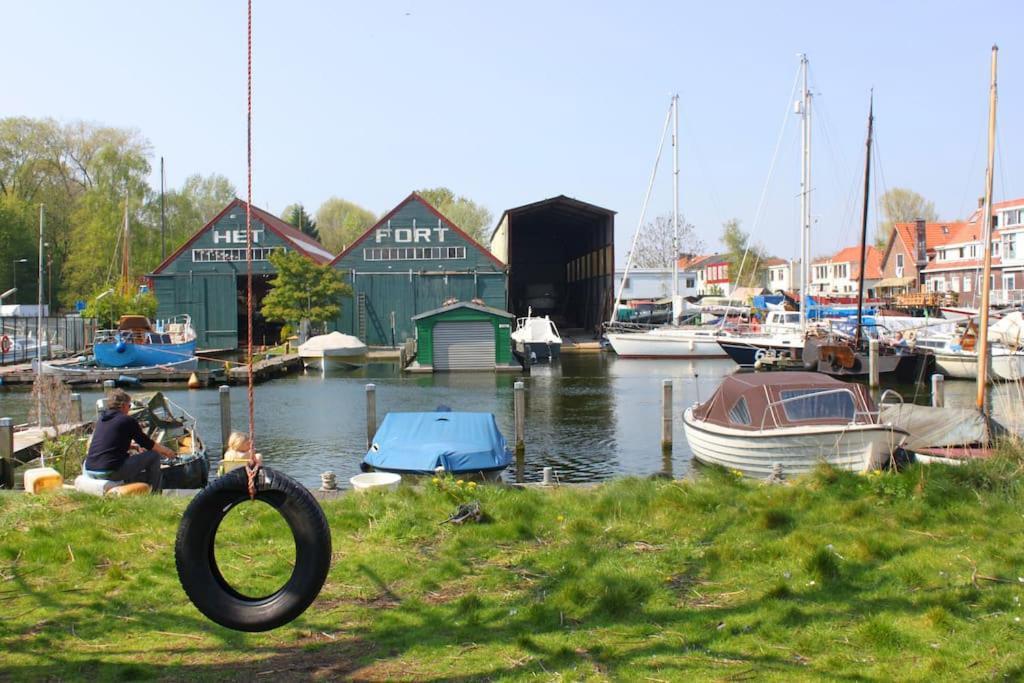 Bed and breakfast The Quay Amsterdam - Free Parking Extérieur photo