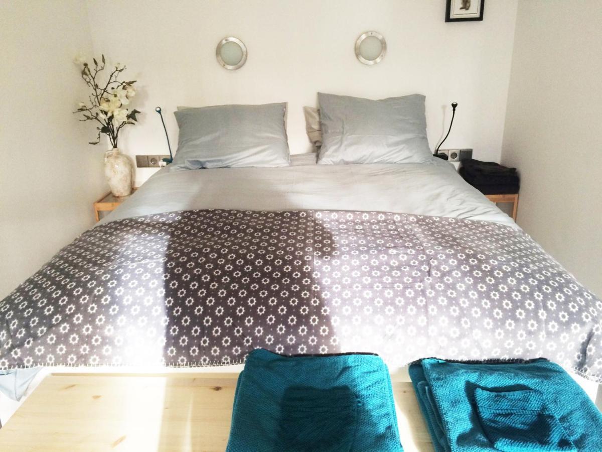 Bed and breakfast The Quay Amsterdam - Free Parking Extérieur photo